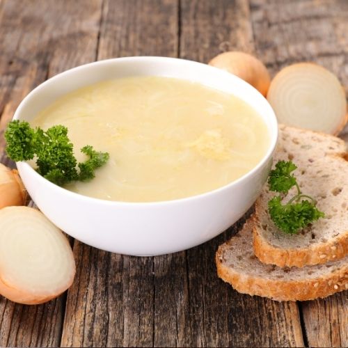 شوربة دجاج بالشعيرية