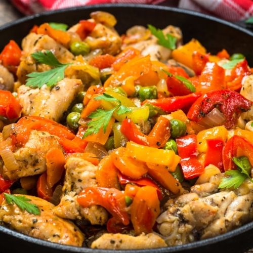 Tavuklu Yemek Menü